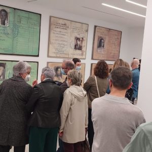PRIMAVERA LITERARIA. Visita guiada a la exposición «Carta de Quebrados «del pintor Chema López en la Galería Rosa Santos.